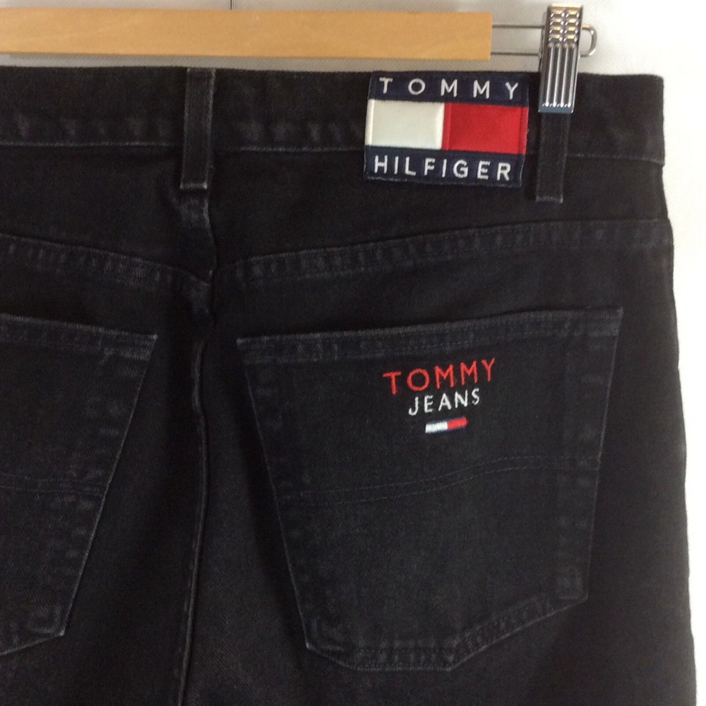 ❌SOLD❌Men's Tommy Hilfiger Black Flag Jeans 33x30 - Picture 2 of 7